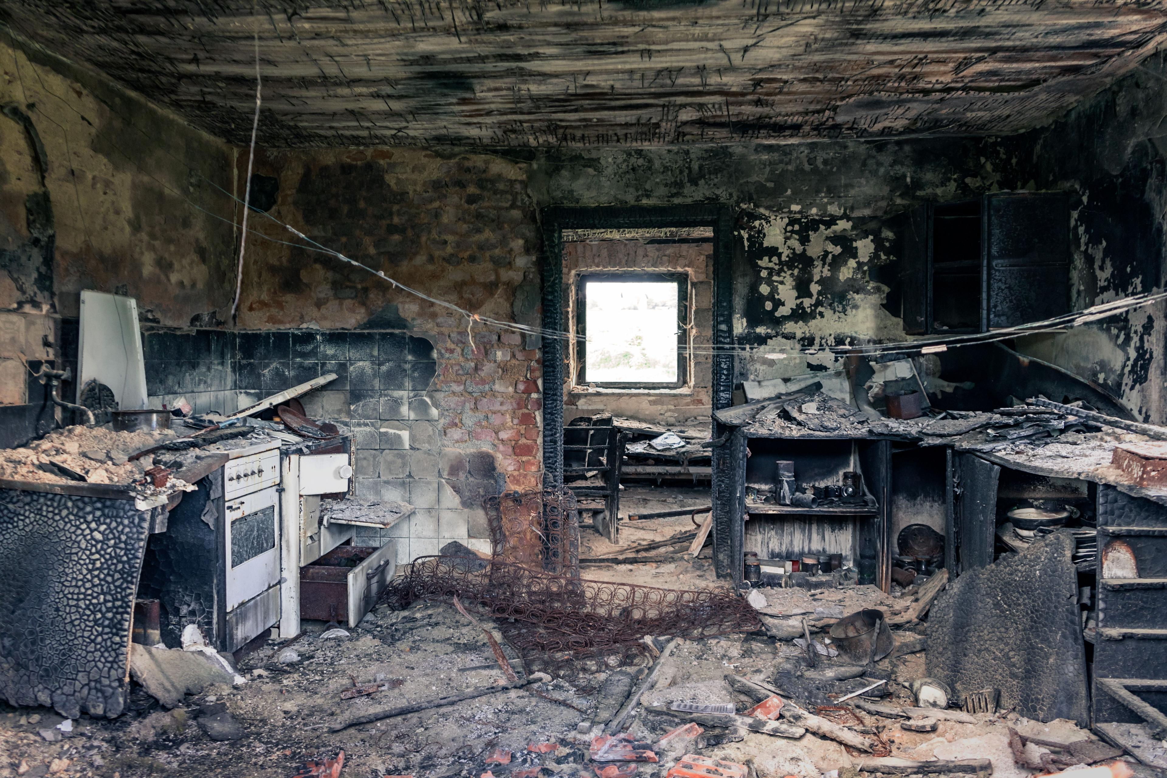 Reconstruire notre maison après l'incendie qui a tout détruit